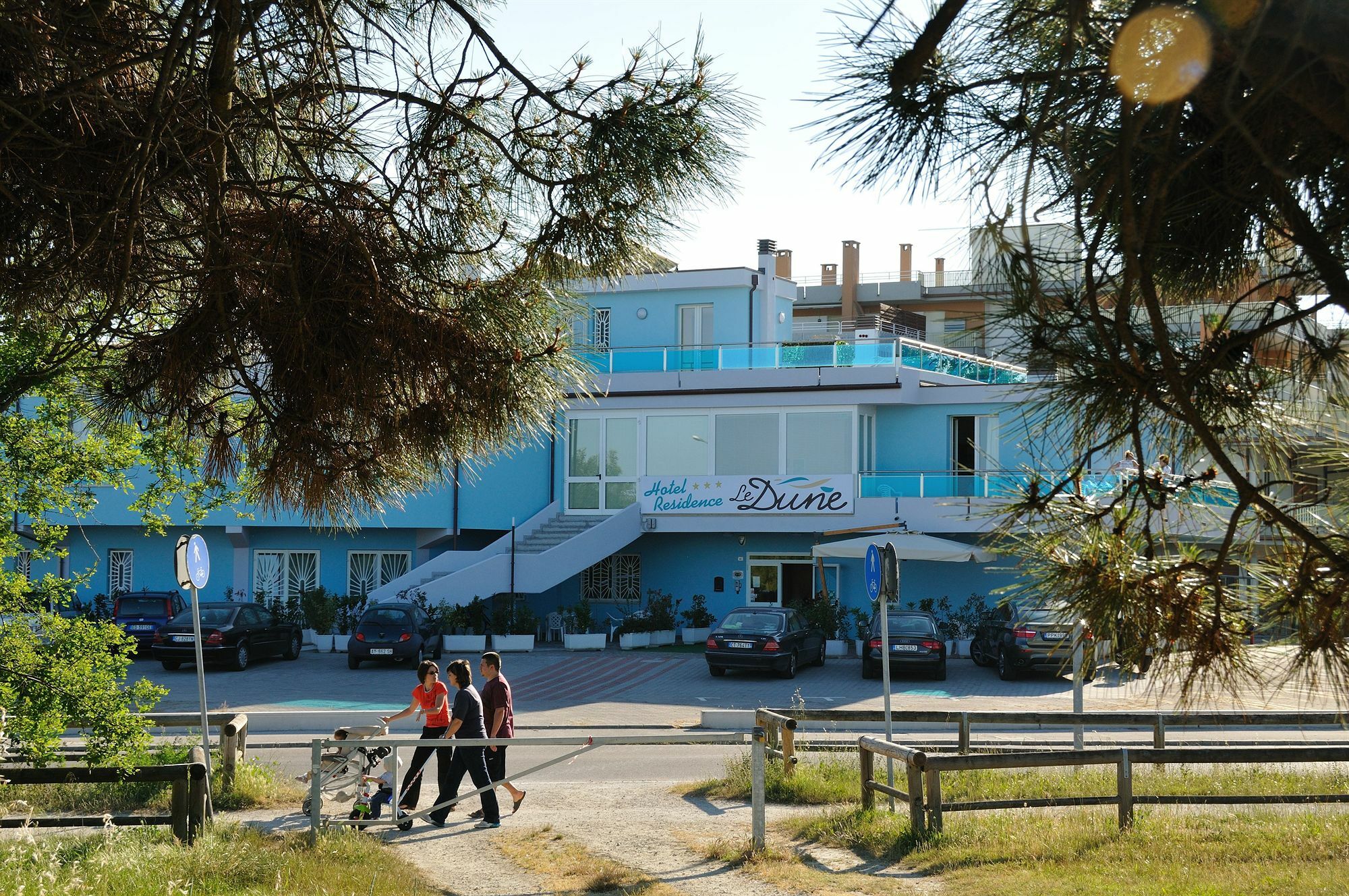 Hotel-Residence-B&B Le Dune Лидо-Адриано Экстерьер фото